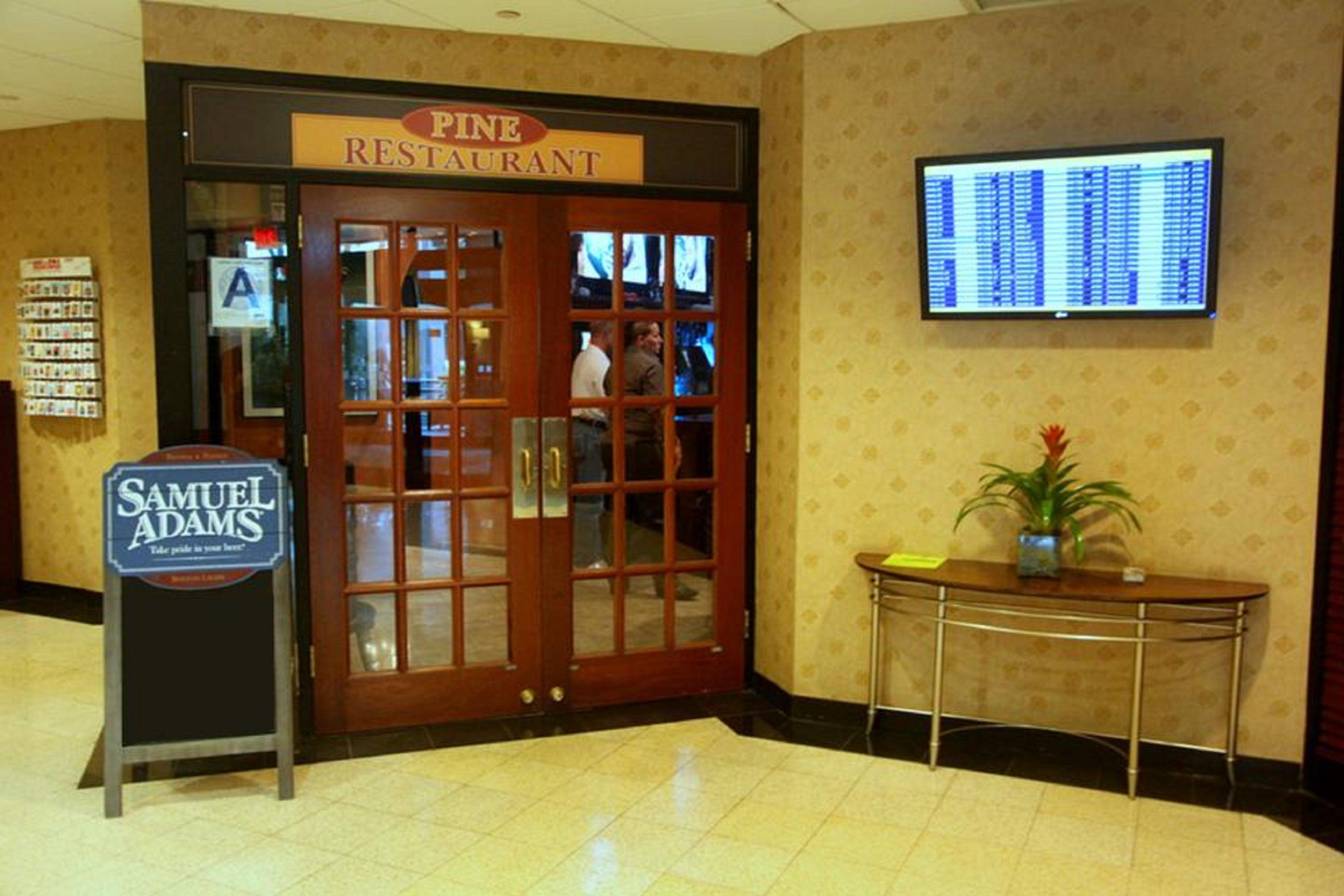 The Laguardia Hotel Nowy Jork Zewnętrze zdjęcie